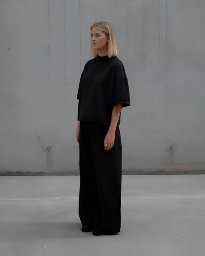 'BLACK' BOXY TEE 1.0